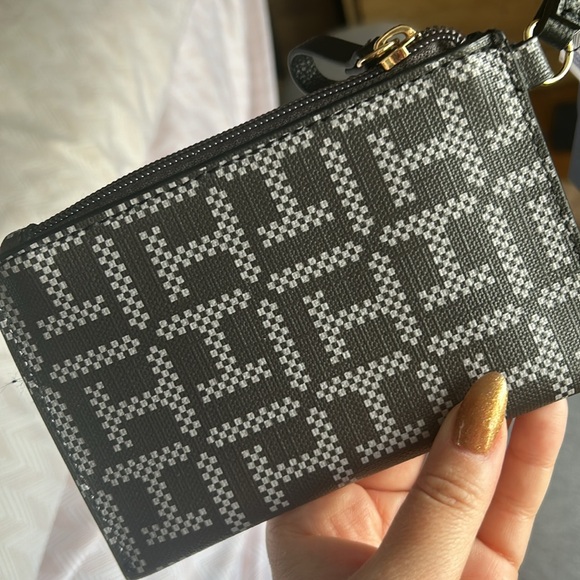 Tommy Hilfiger Black & Gray Logo Crossbody Bag - NWT - Picture 3 of 5